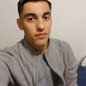 Meet your Posher, Charles